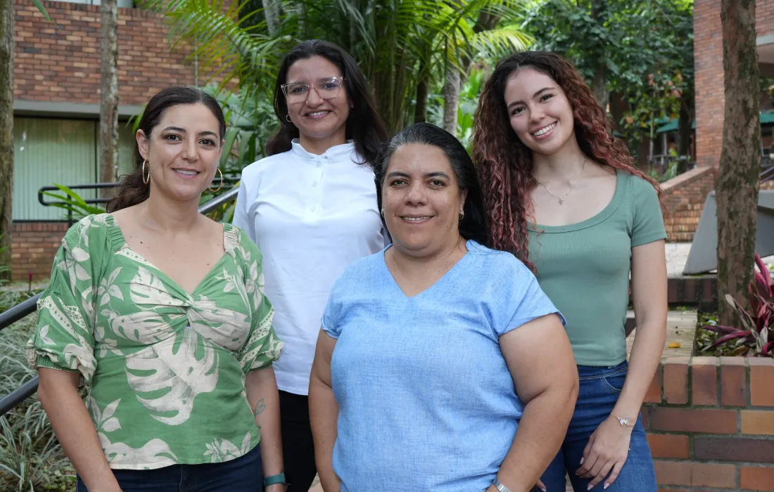 Profesoras javerianas ganan convocatoria Orquídeas Mujeres en Inteligencia Artificial, Ciencias y Tecnologías Cuánticas 2025