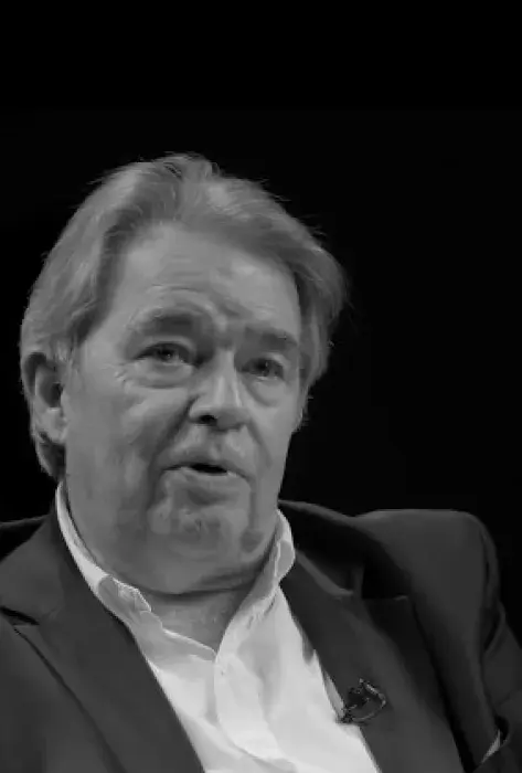 En gratitud al legado javeriano del Dr. Julián Alberto Garcés Holguín